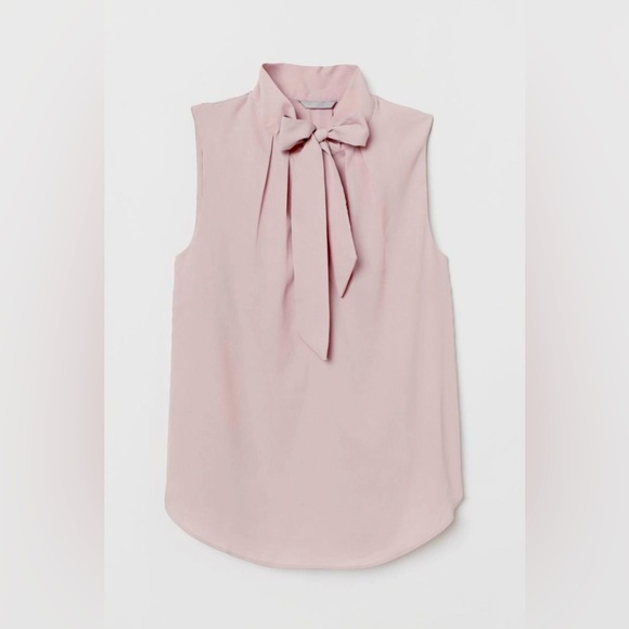 ✨NWT | H&M | Dusty Pink Non sleeves with knot blouse - Picture 1 of 5